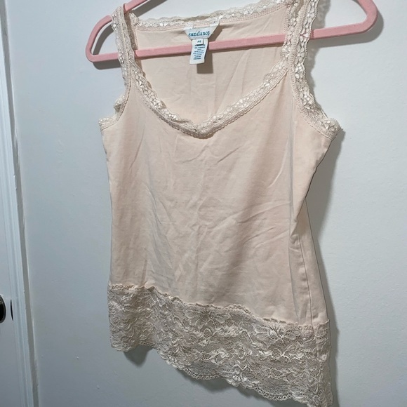 Beautiful Soft Vintage Coquette Downtown Girl Peachy Pink Lace Trim Cami Top - Picture 3 of 9